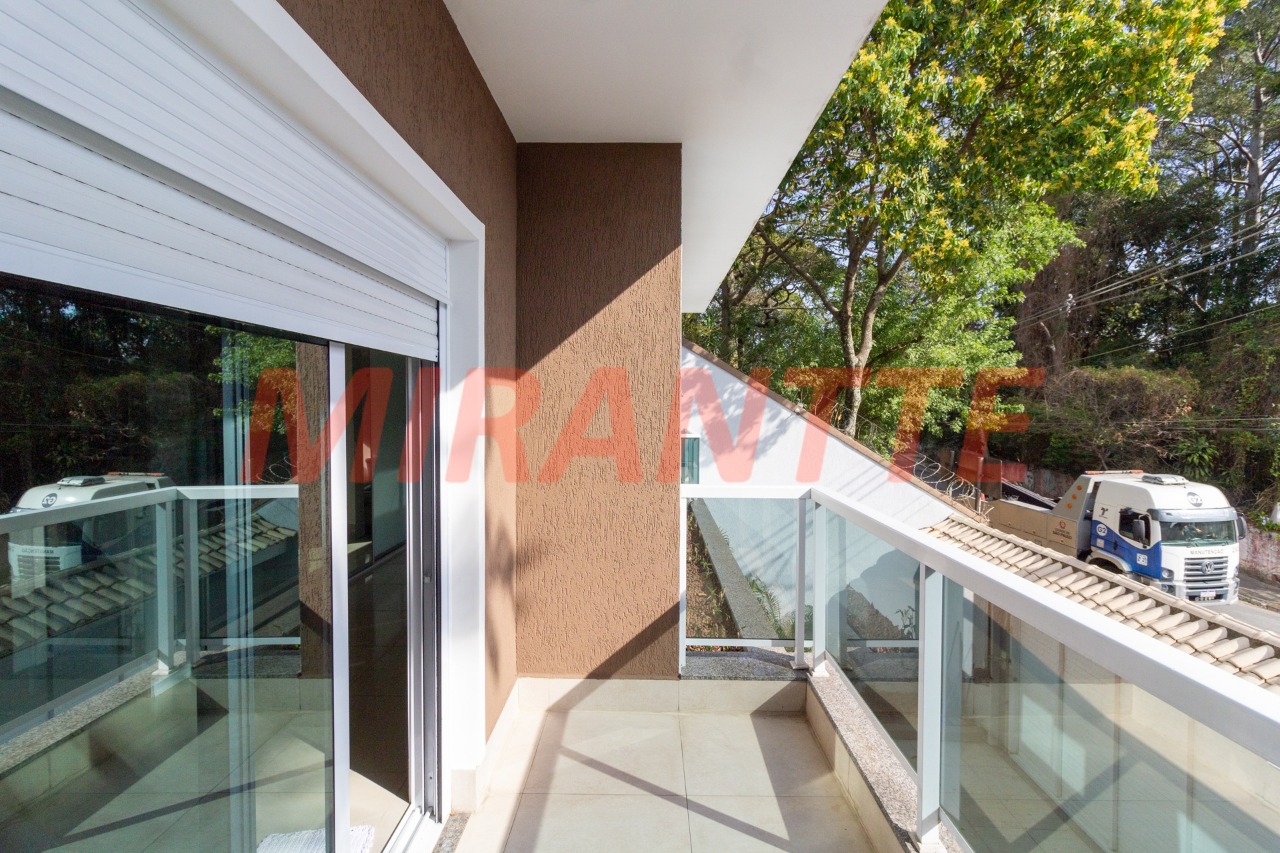 Casa terrea de 510m² com 5 quartos em Tremembe