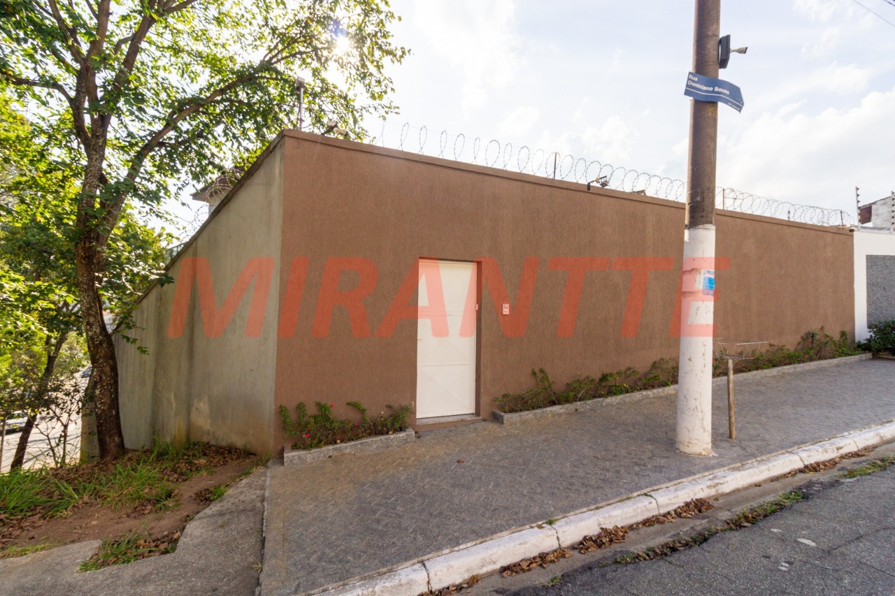 Casa terrea de 510m² com 5 quartos em Tremembe