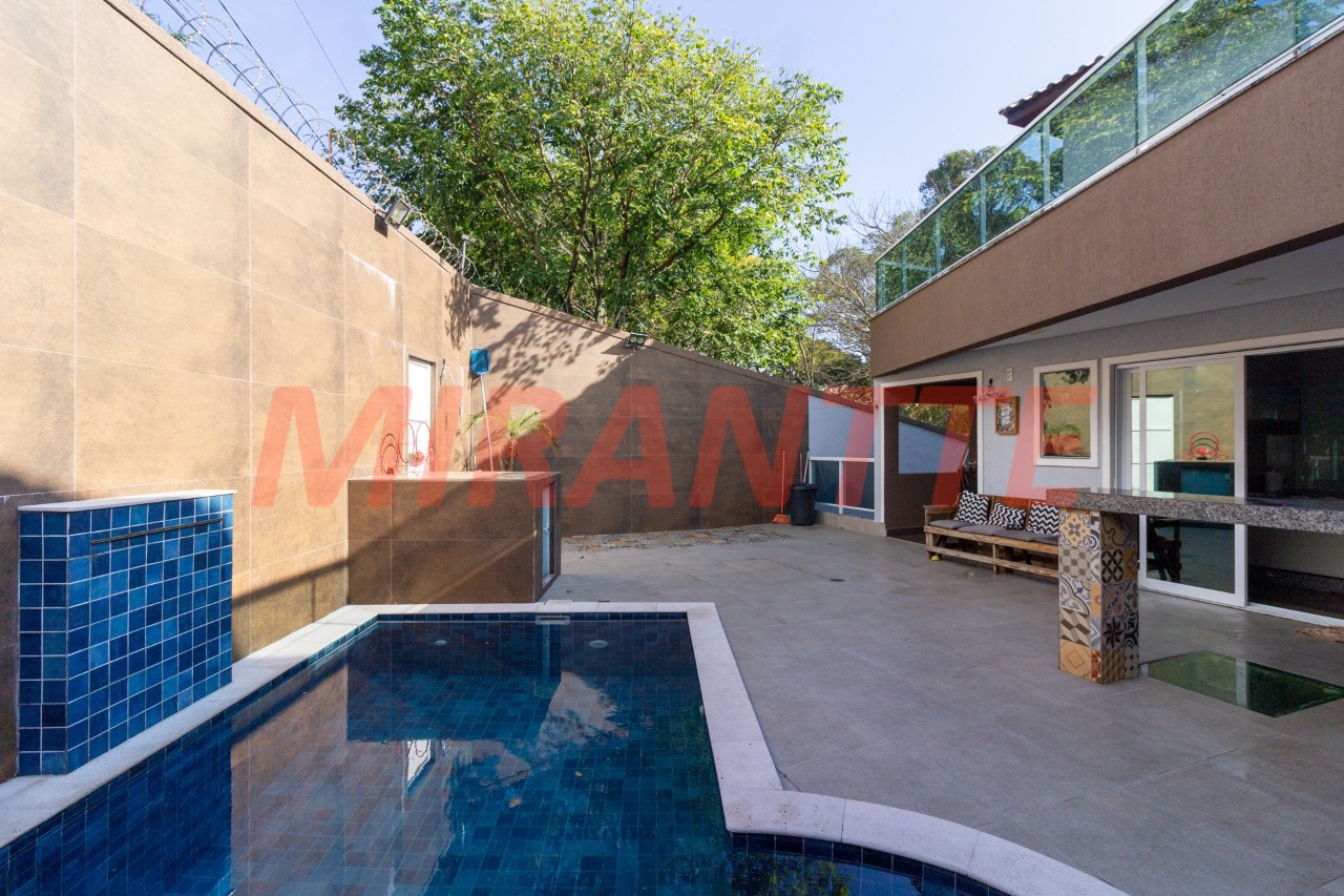 Casa terrea de 510m² com 5 quartos em Tremembe
