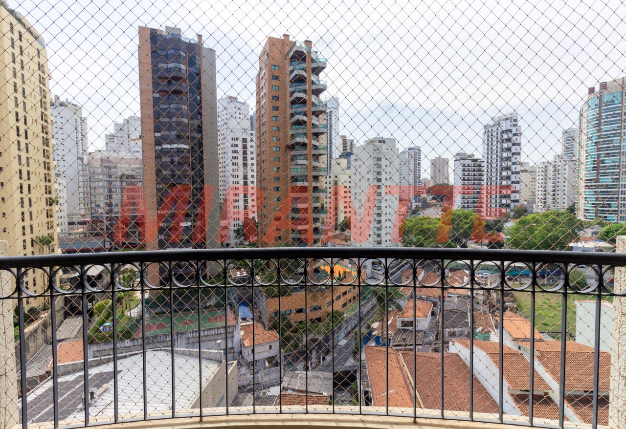Apartamento de 140m² com 3 quartos em Santana