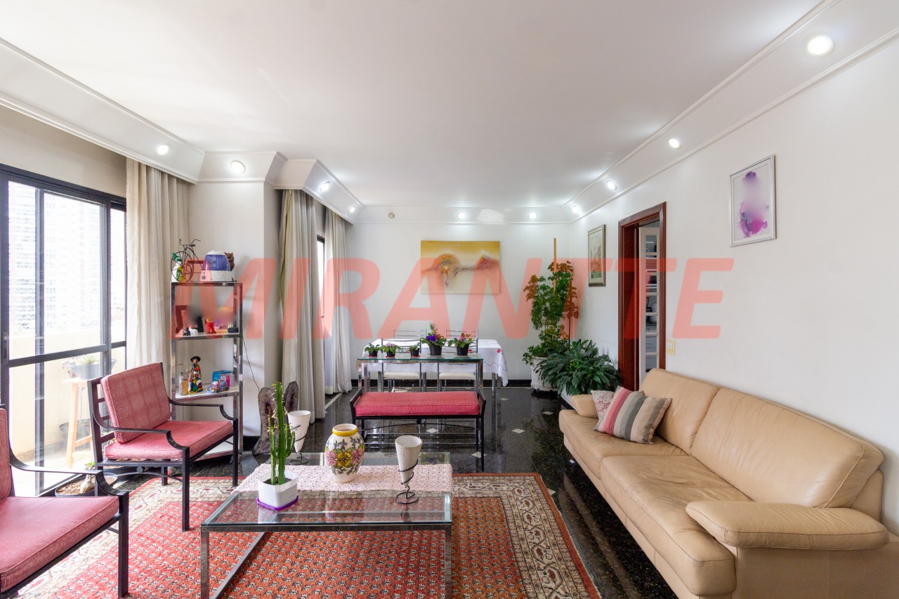 Apartamento de 140m² com 3 quartos em Santana
