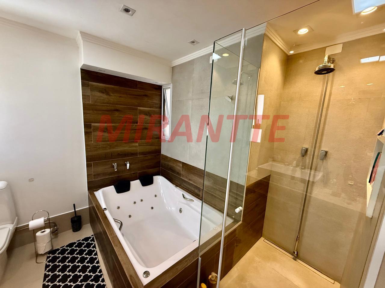 Apartamento de 147m² com 3 quartos em Água Fria