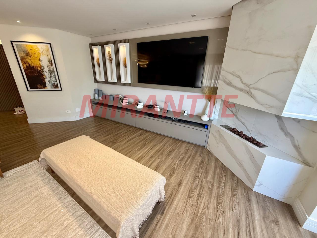 Apartamento de 147m² com 3 quartos em Água Fria