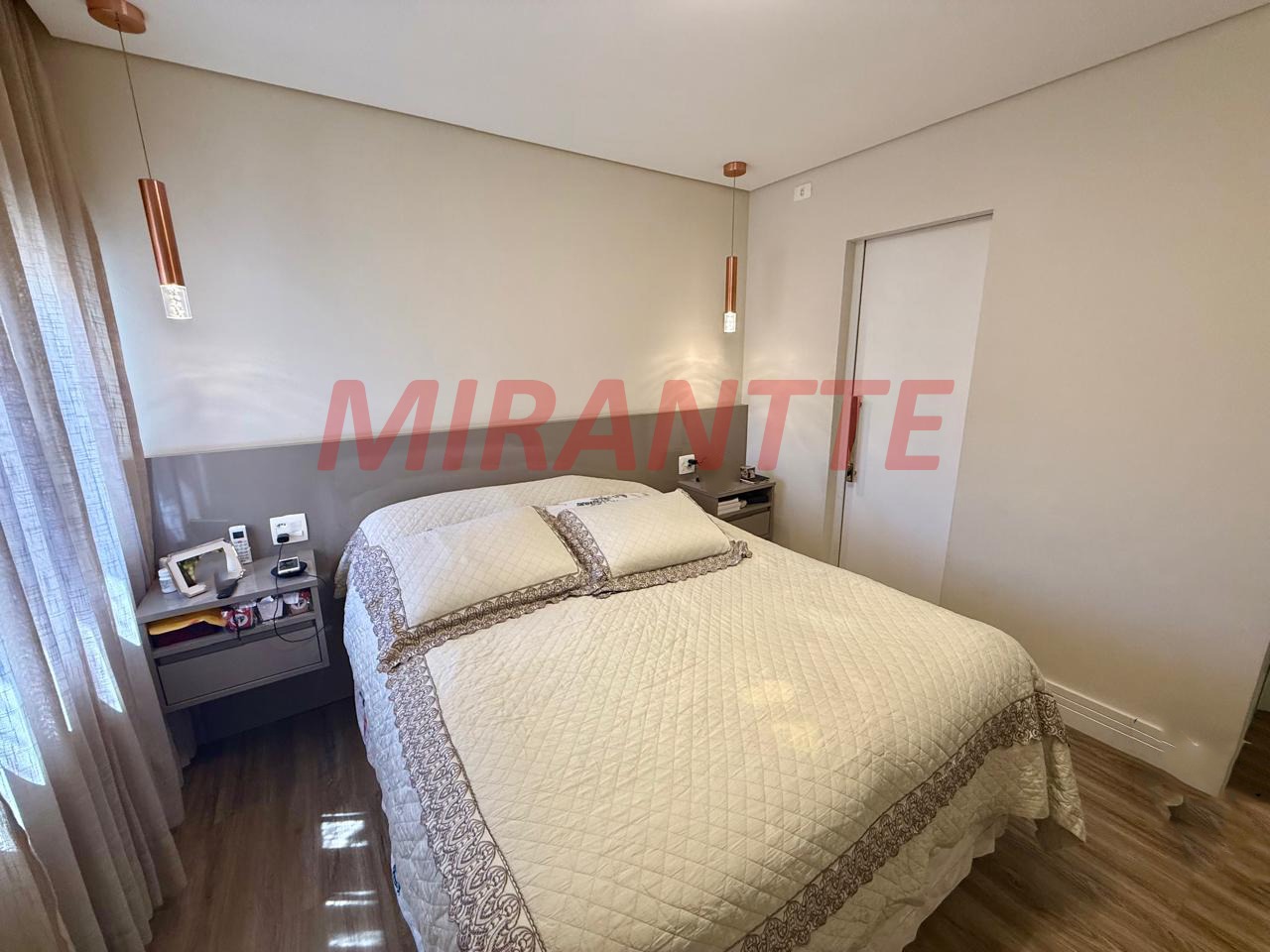 Apartamento de 147m² com 3 quartos em Água Fria