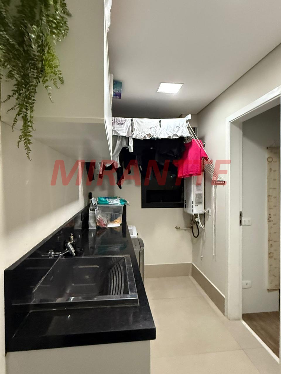 Apartamento de 147m² com 3 quartos em Água Fria