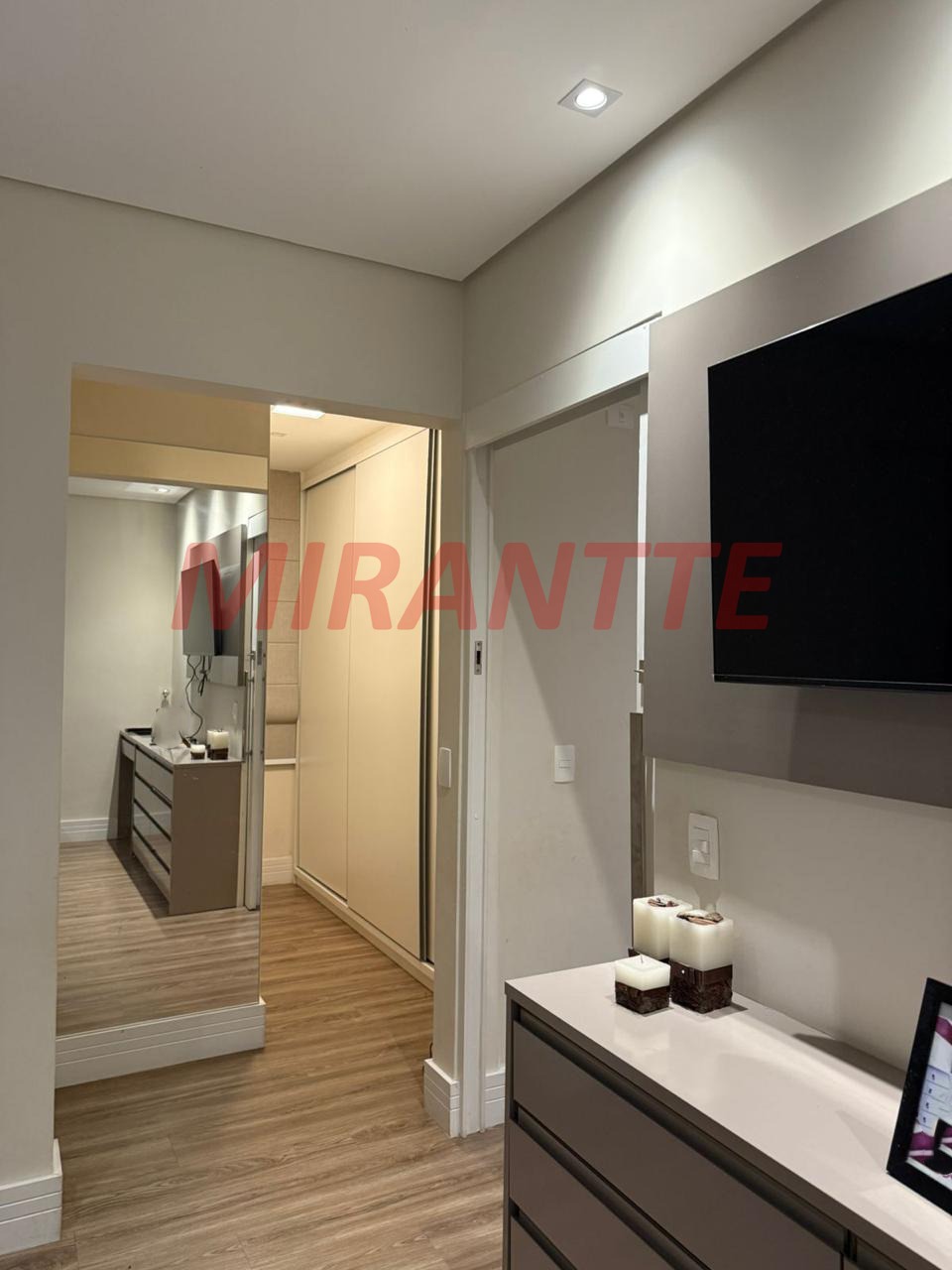 Apartamento de 147m² com 3 quartos em Água Fria