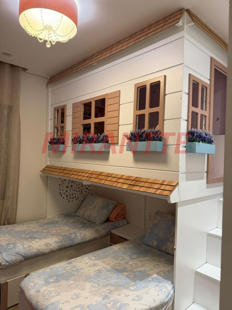 Apartamento de 147m² com 3 quartos em Água Fria