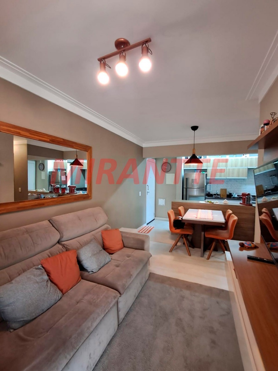 Apartamento de 78m² com 2 quartos em Vila Gustavo