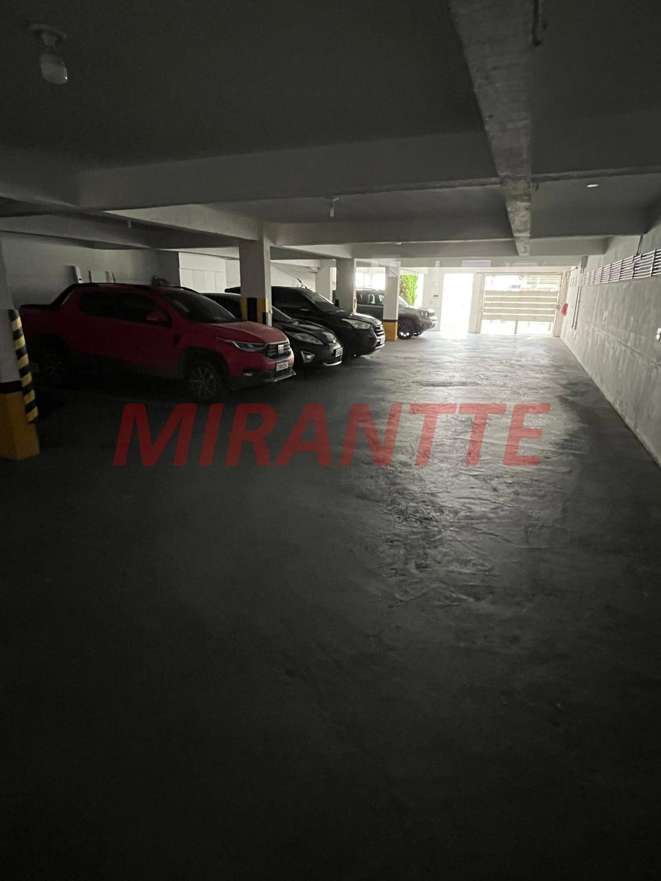 Cond. fechado de 77m² com 2 quartos em Vila Mazzei