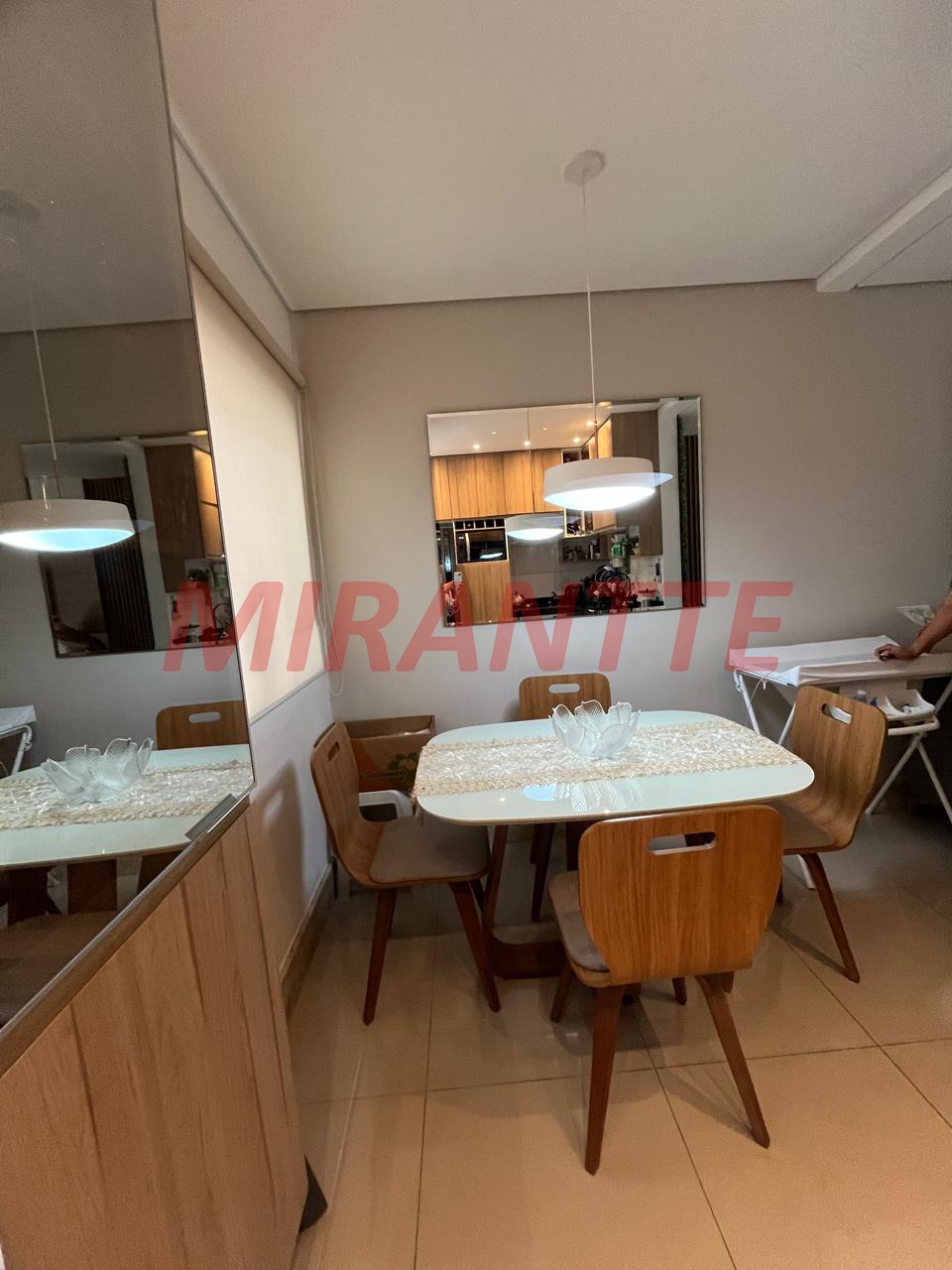Cond. fechado de 77m² com 2 quartos em Vila Mazzei