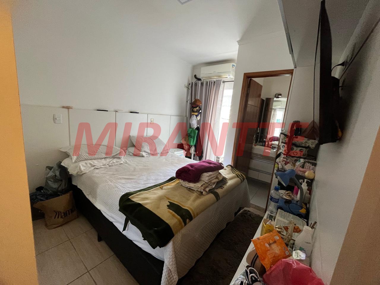 Cond. fechado de 77m² com 2 quartos em Vila Mazzei