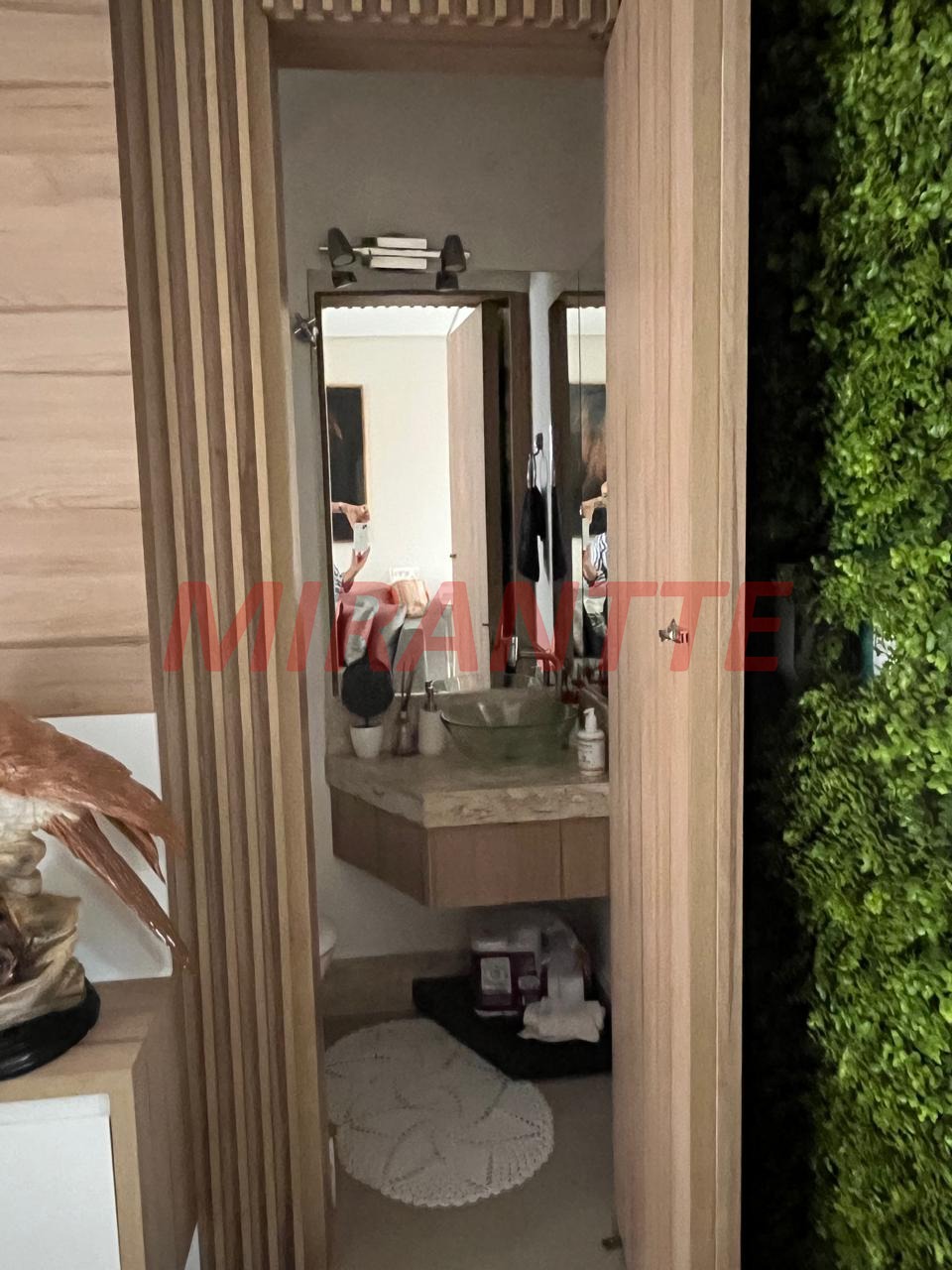Cond. fechado de 77m² com 2 quartos em Vila Mazzei