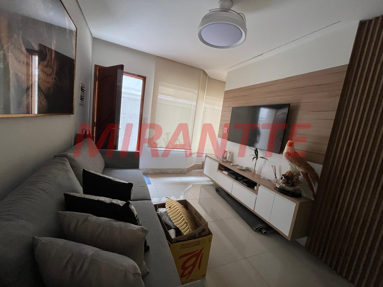 Cond. fechado de 77m² com 2 quartos em Vila Mazzei