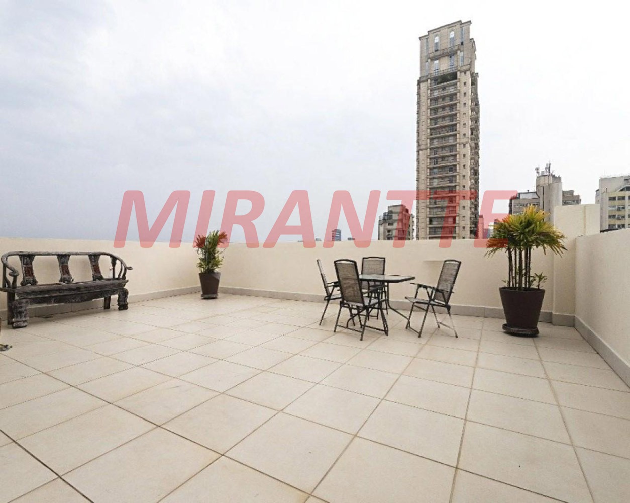 Cobertura de 578m² com 5 quartos em Cerqueira César