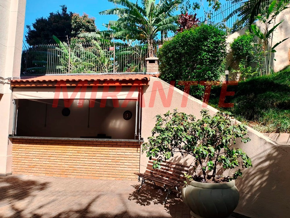 Apartamento de 53m² com 2 quartos em Santa Teresinha