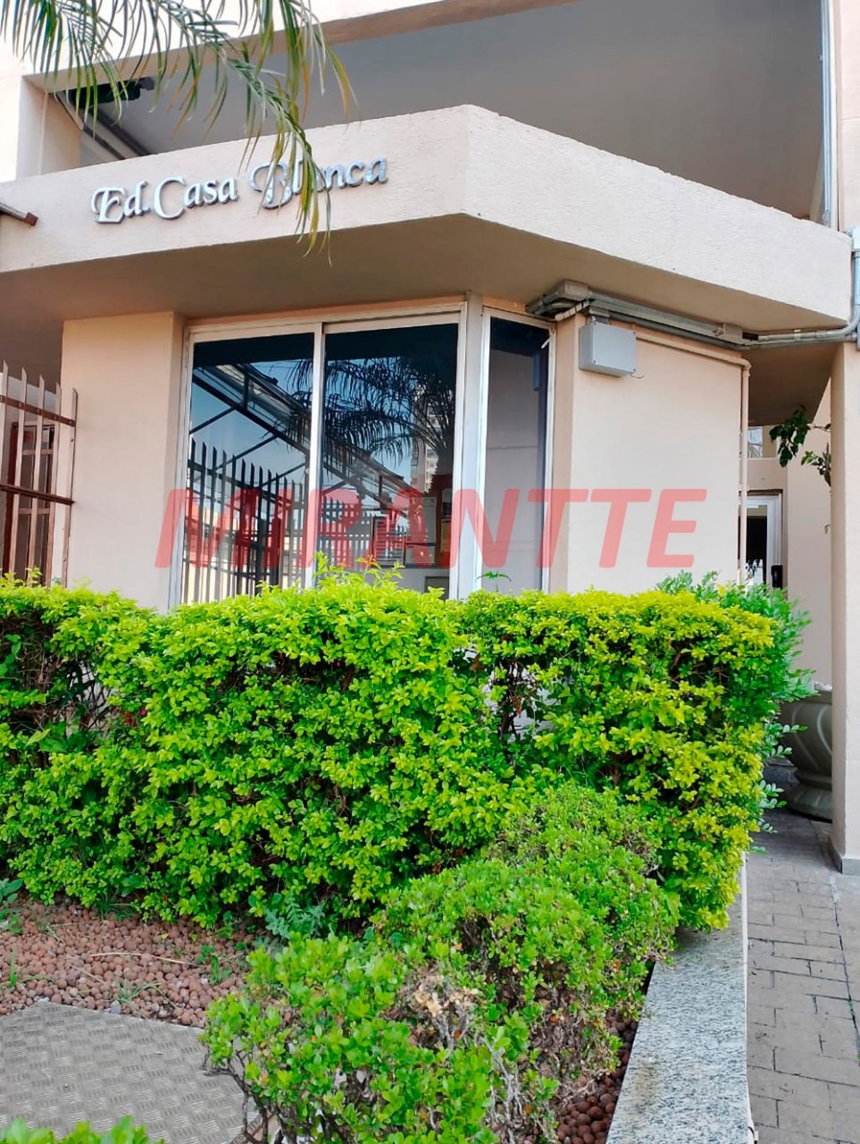 Apartamento de 53m² com 2 quartos em Santa Teresinha