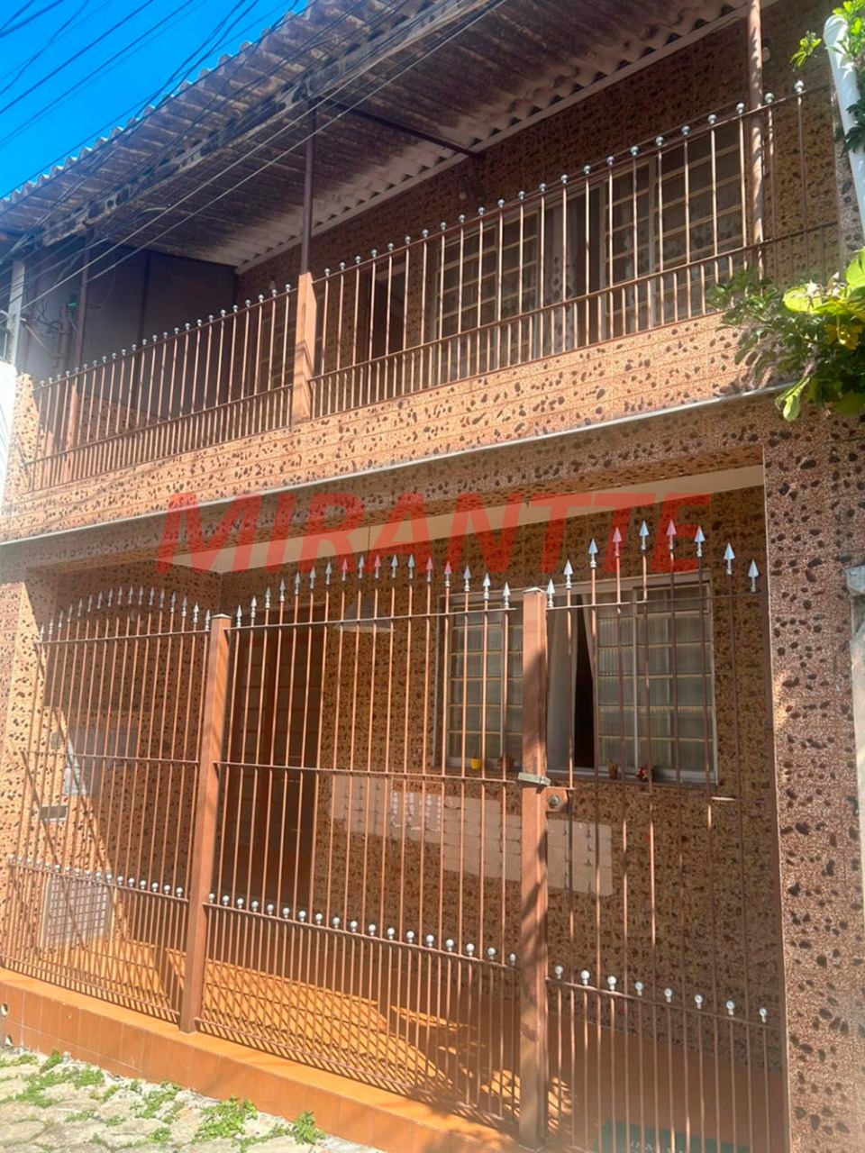 Casa terrea de 100m² com 4 quartos em Vila Diva (Zona Leste)