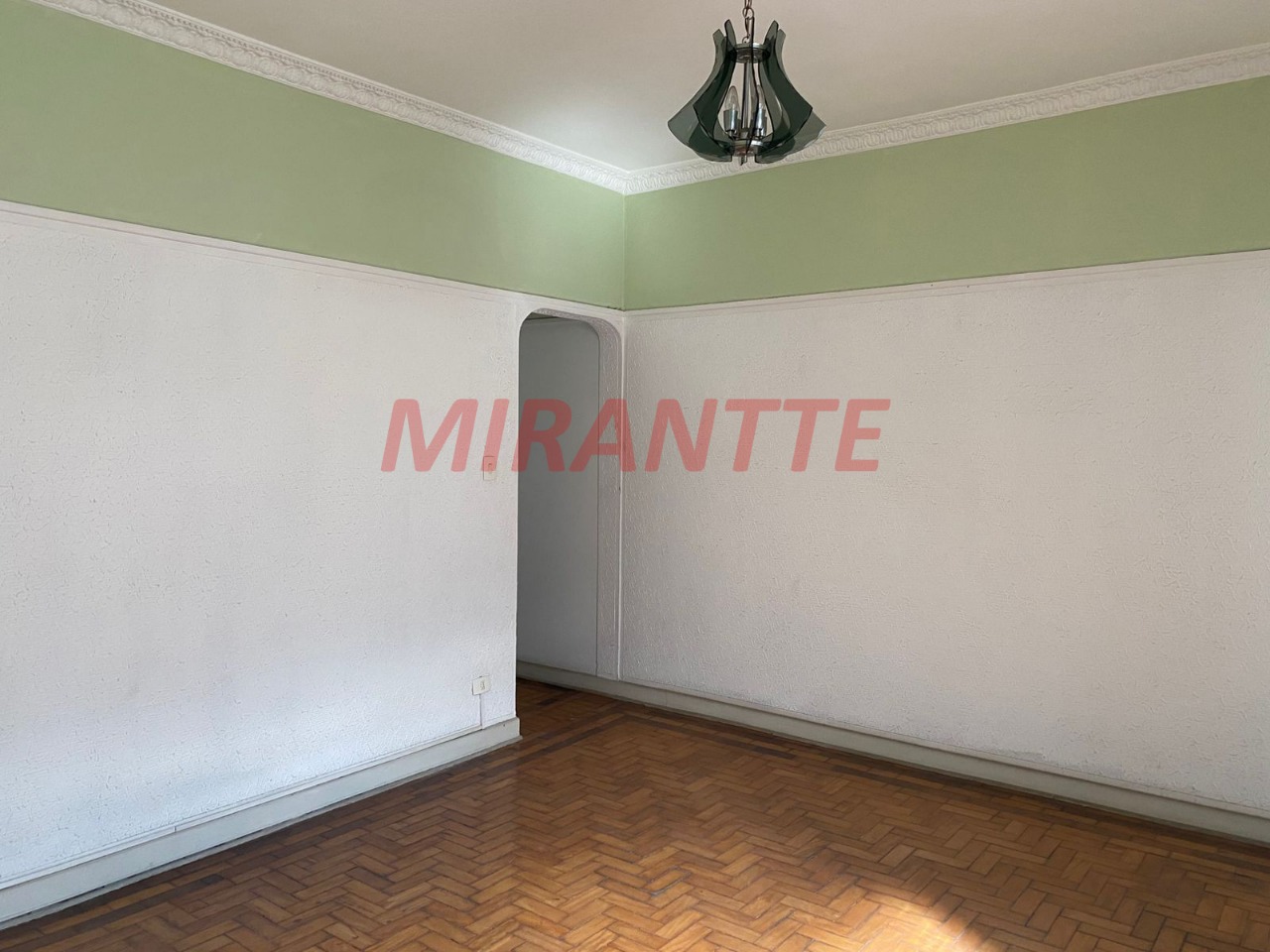 Conjunto comercial de 120m² em Santana