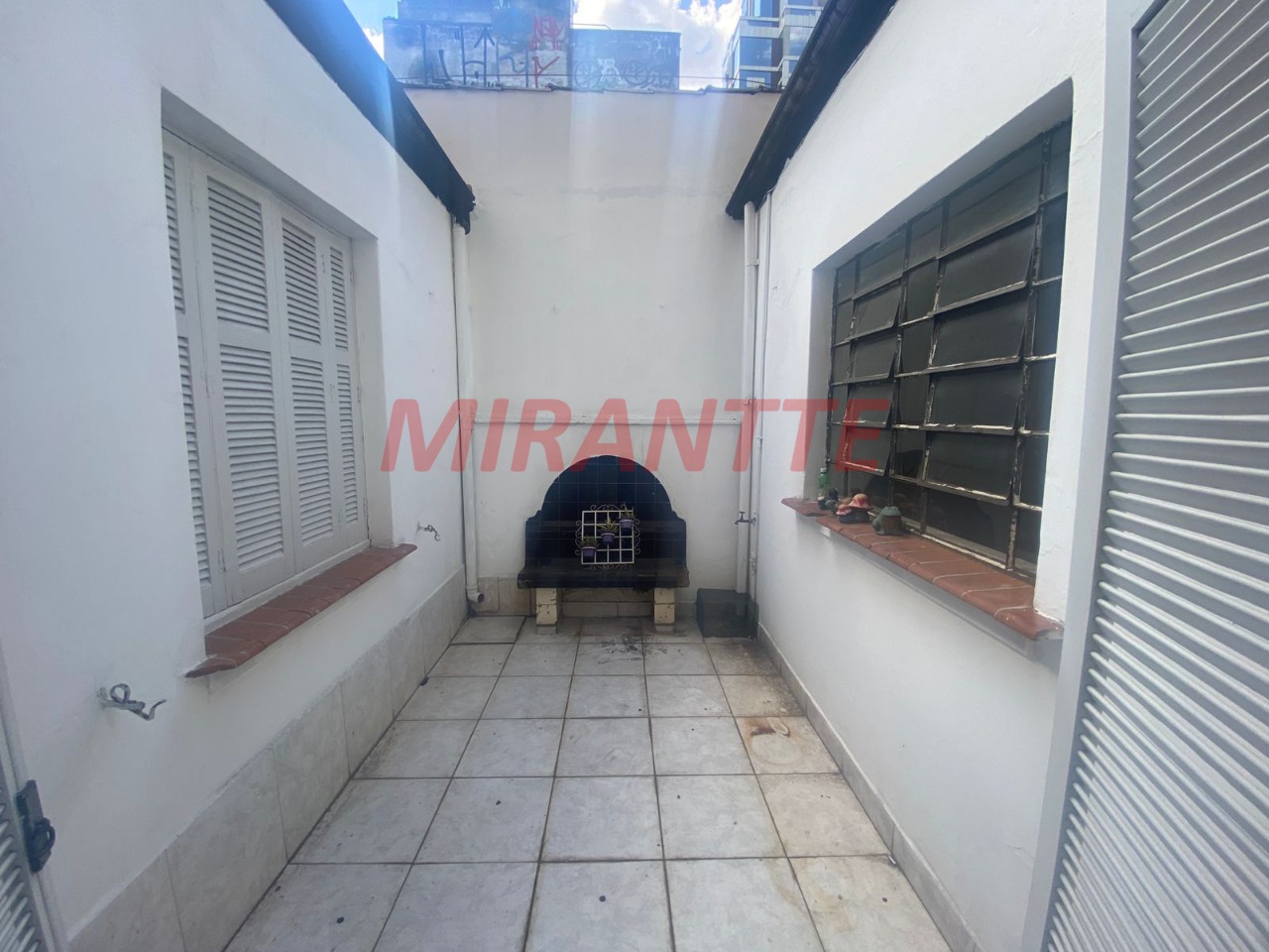 Conjunto comercial de 120m² em Santana