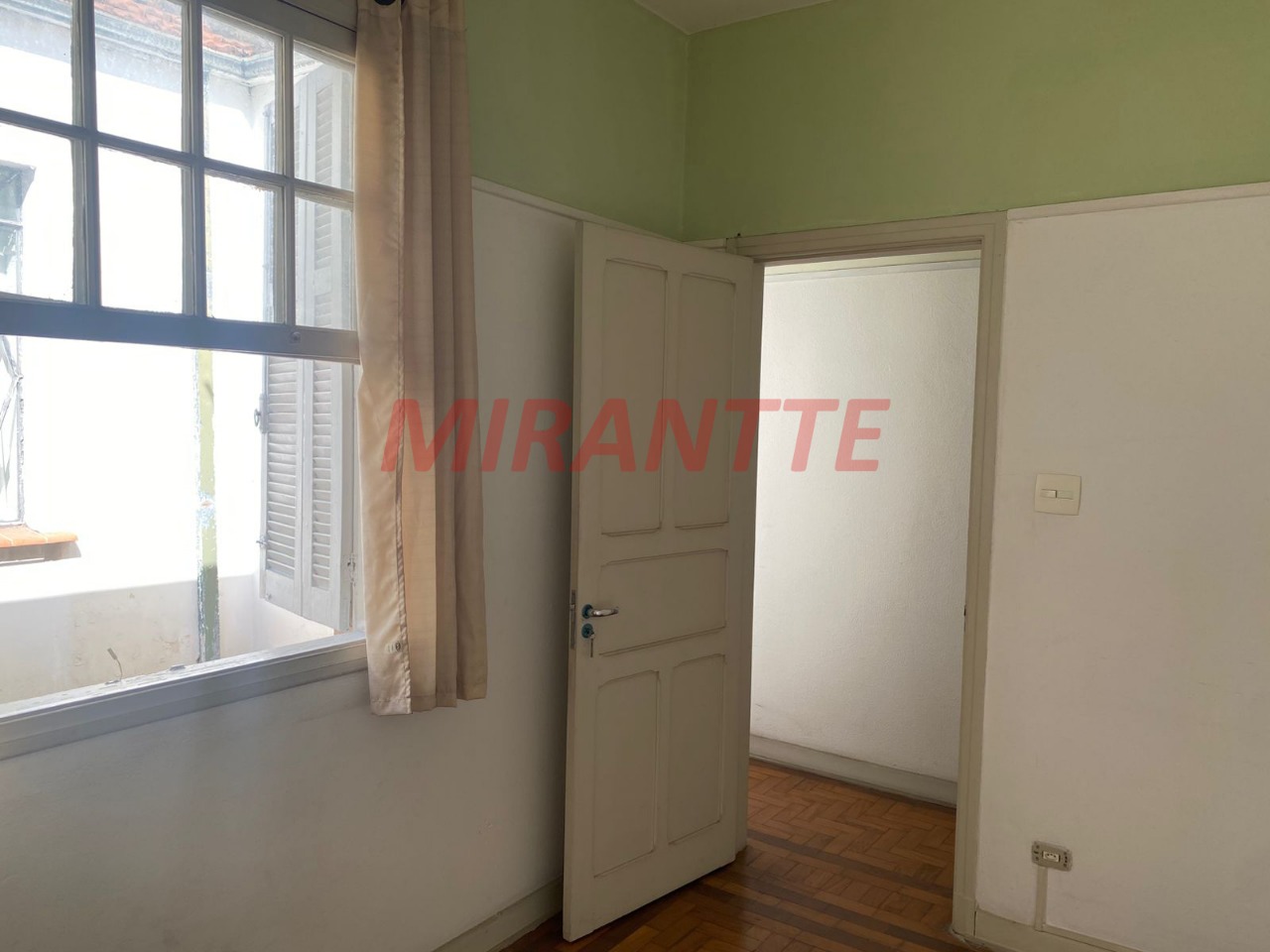 Conjunto comercial de 120m² em Santana