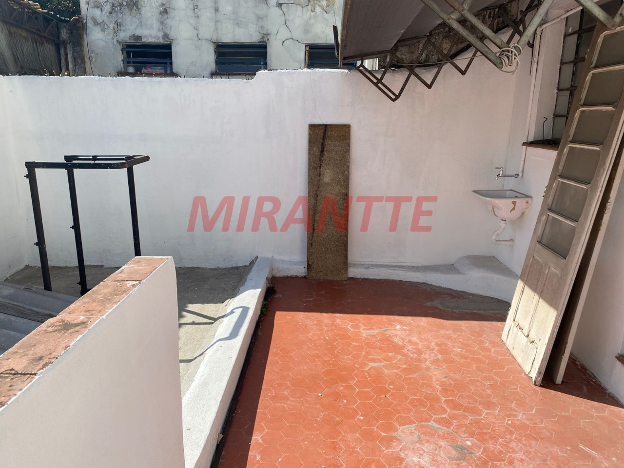 Conjunto comercial de 120m² em Santana