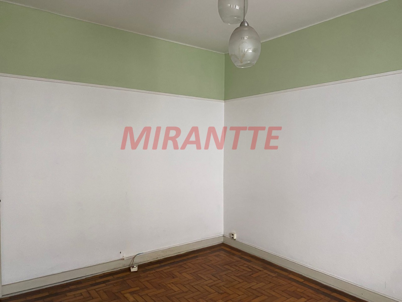Conjunto comercial de 120m² em Santana