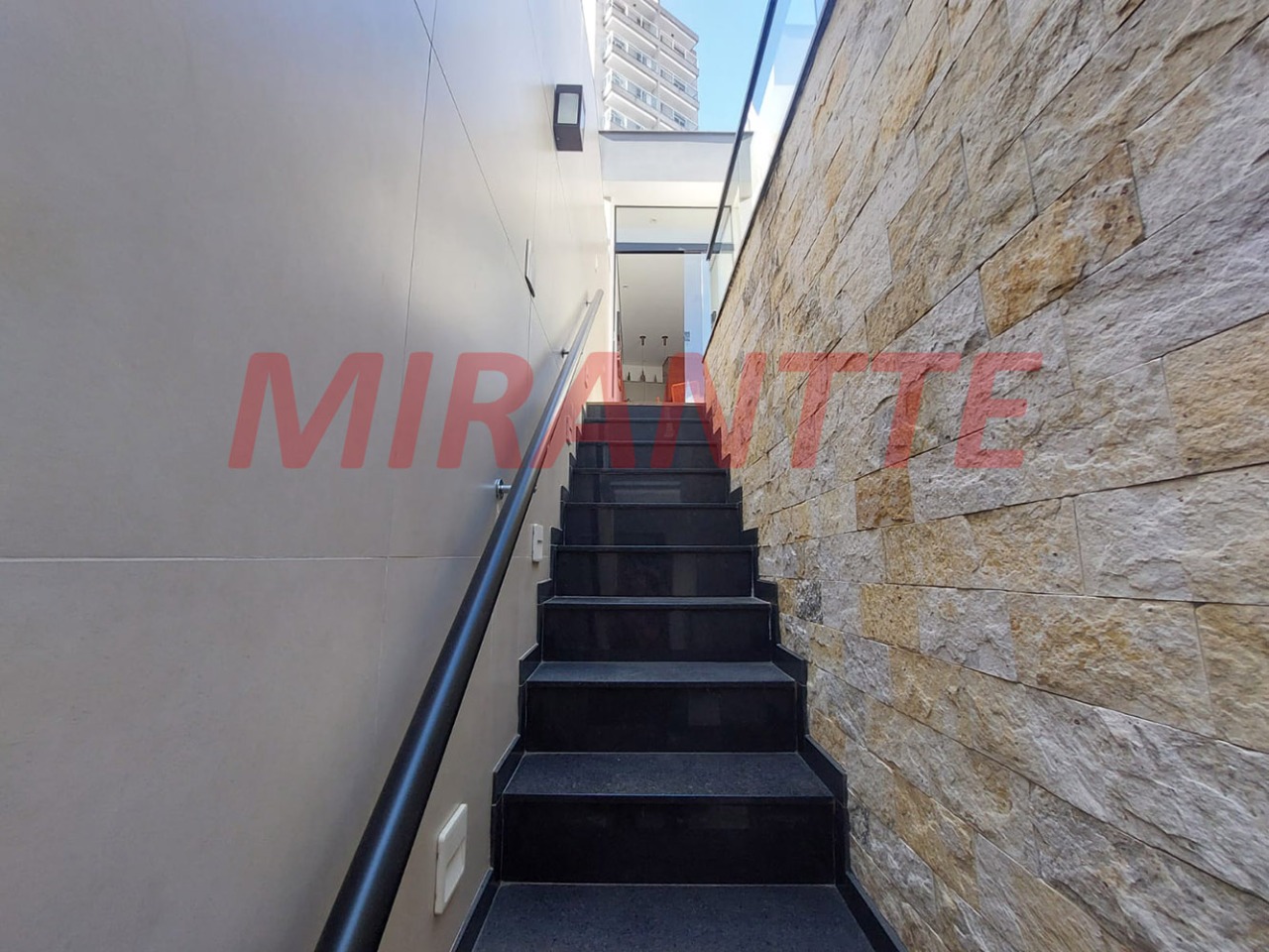 Sobrado de 164m² com 3 quartos em Vila Maria Alta