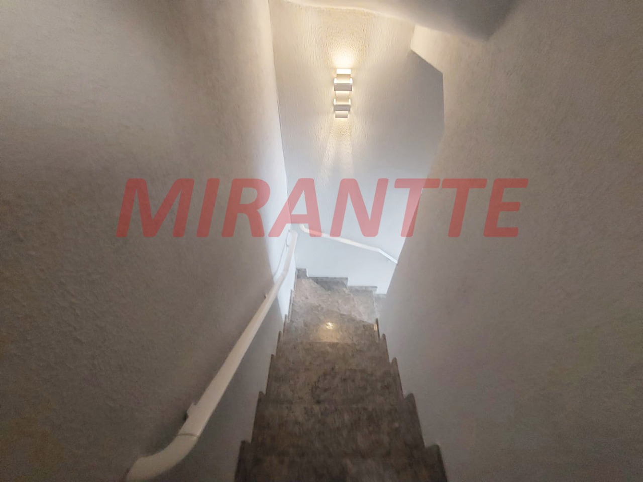 Sobrado de 164m² com 3 quartos em Vila Maria Alta