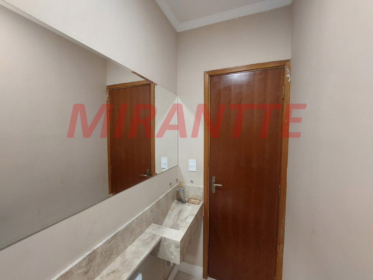 Sobrado de 164m² com 3 quartos em Vila Maria Alta