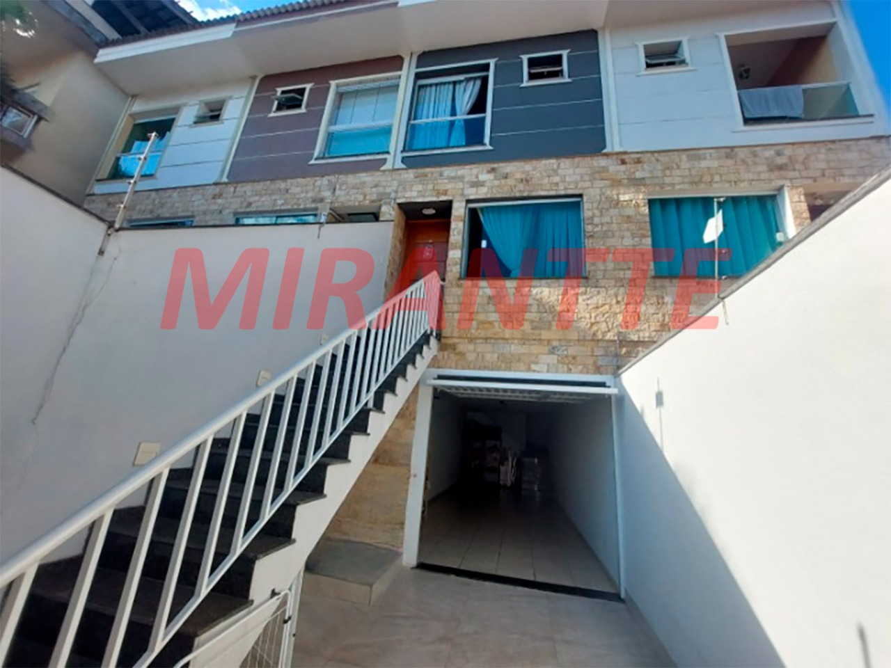 Sobrado de 164m² com 3 quartos em Vila Maria Alta