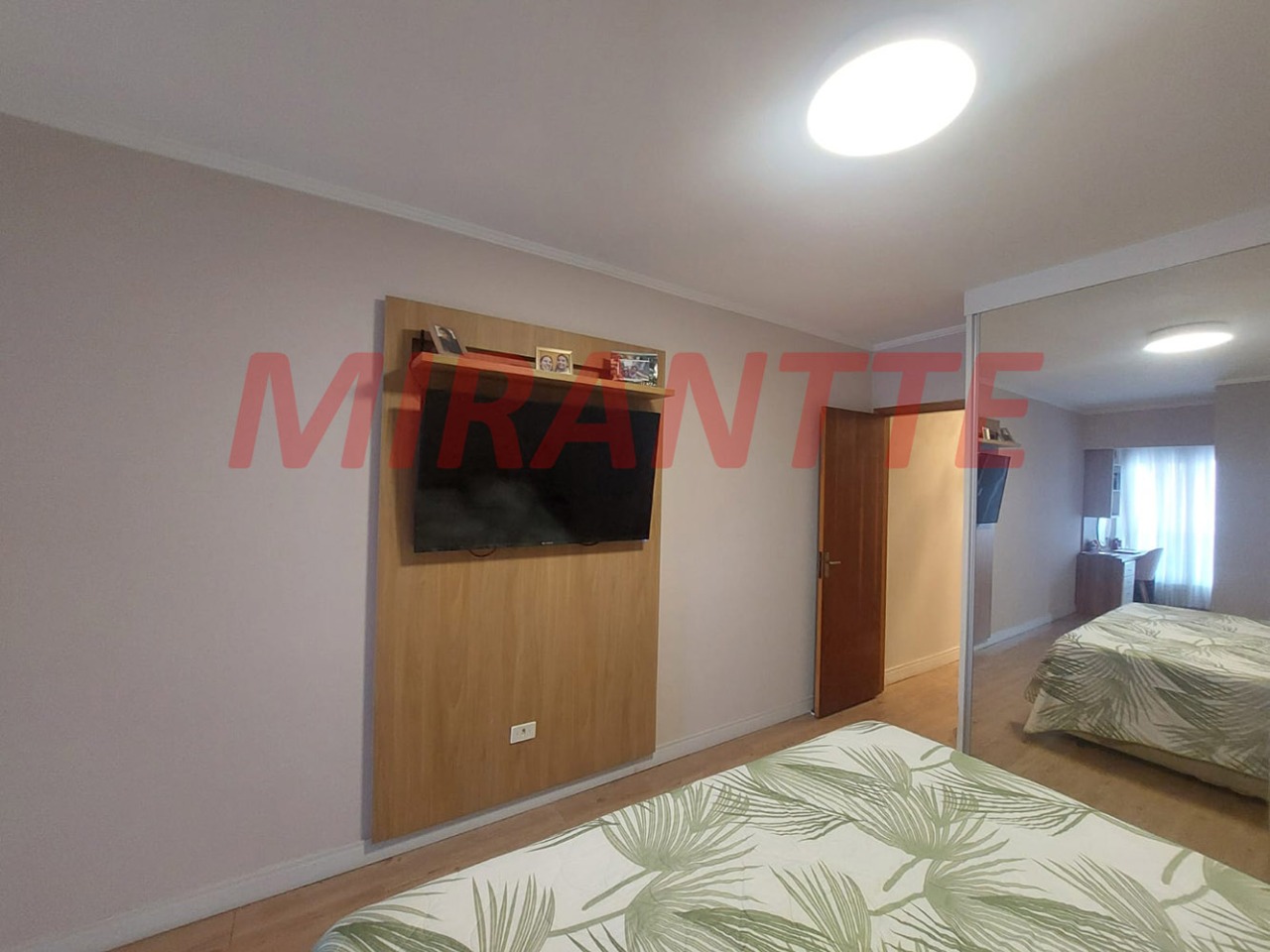 Sobrado de 164m² com 3 quartos em Vila Maria Alta