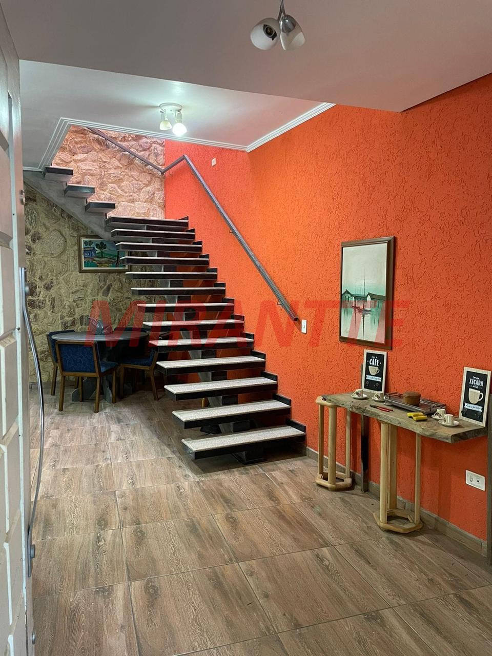 Sobrado de 180m² com 3 quartos em Hortolandia –