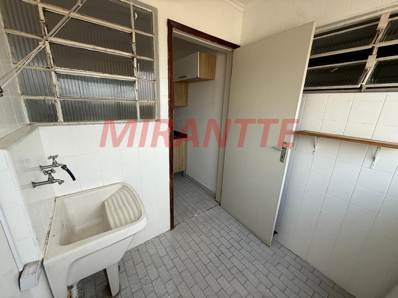 Apartamento de 64m² com 2 quartos em Santana