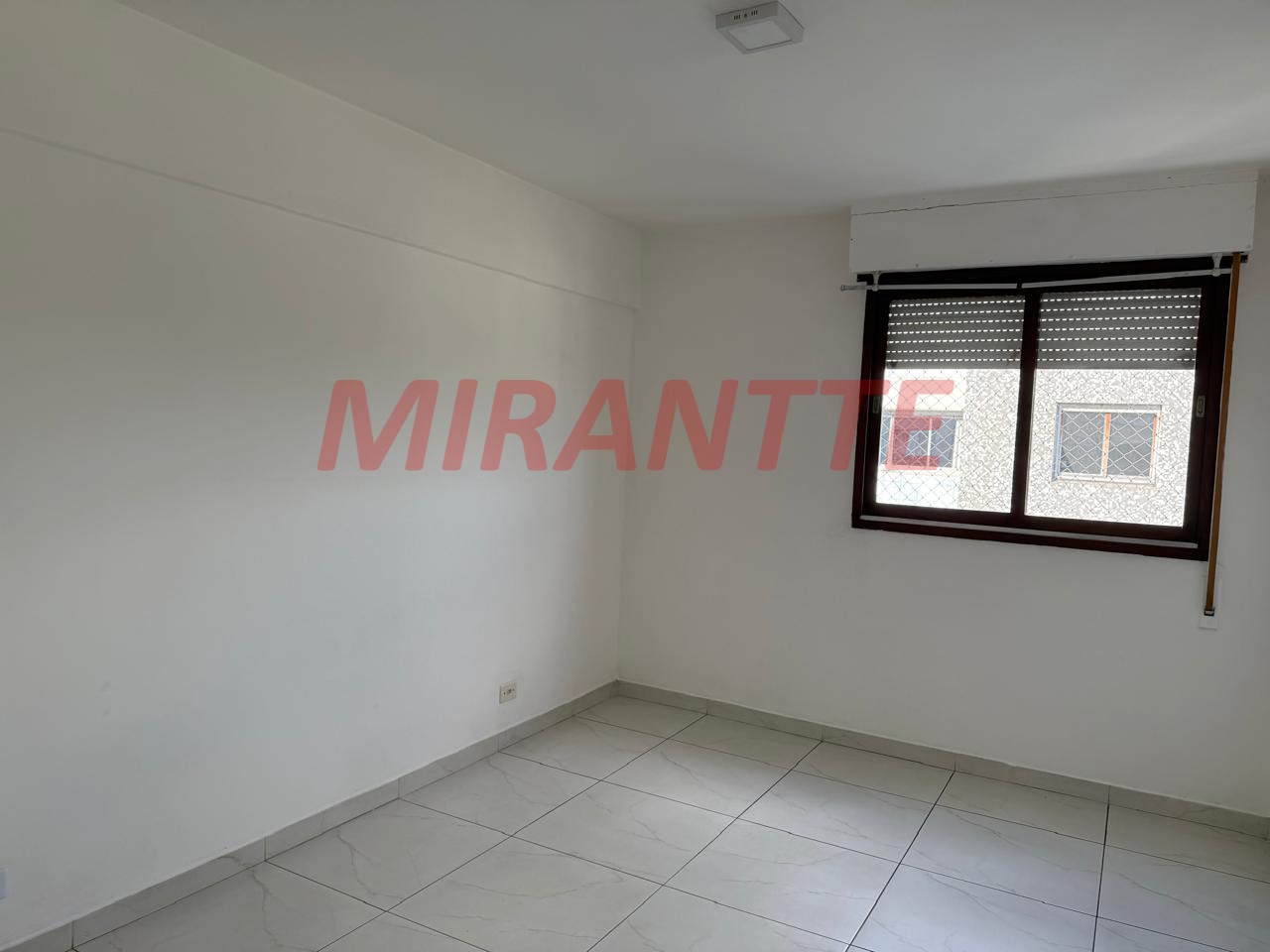 Apartamento de 64m² com 2 quartos em Santana