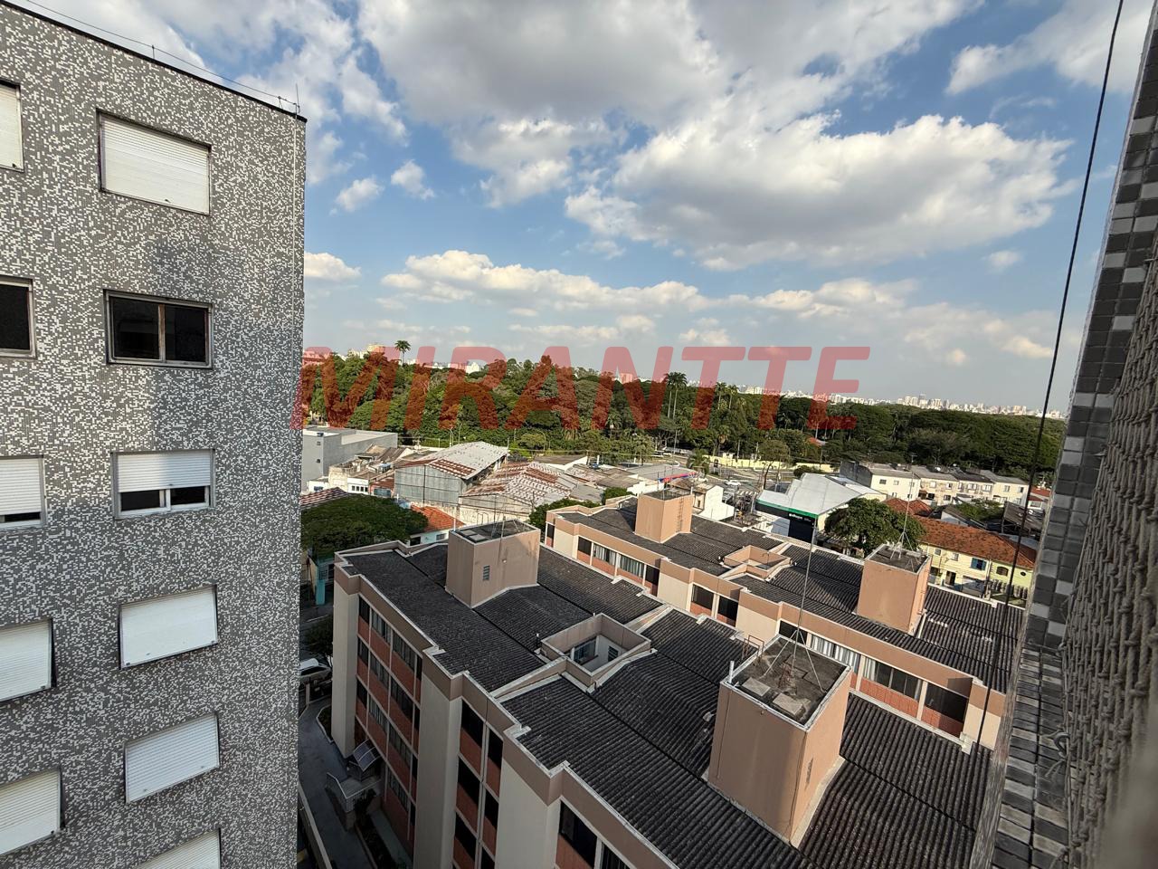 Apartamento de 64m² com 2 quartos em Santana