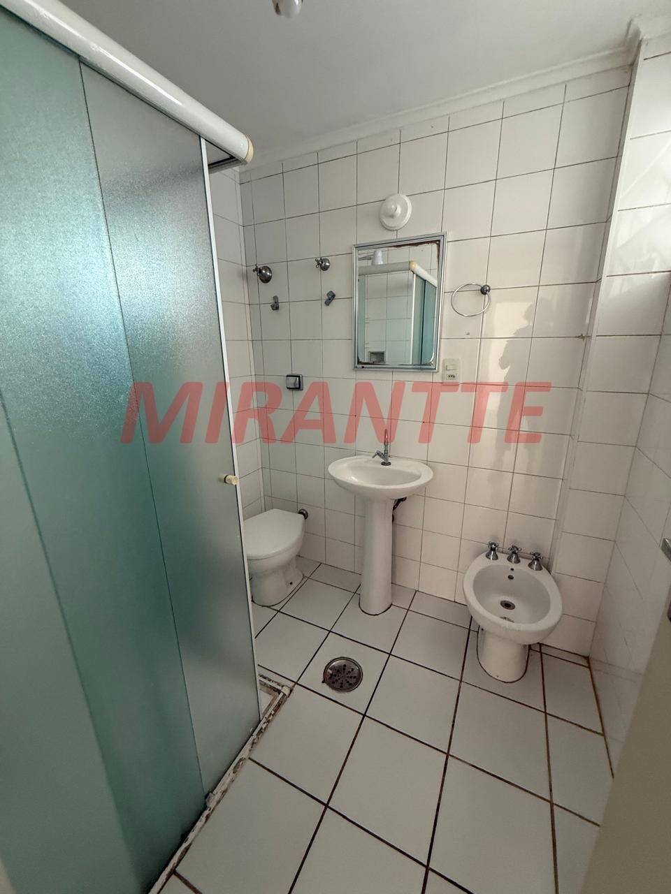 Apartamento de 64m² com 2 quartos em Santana