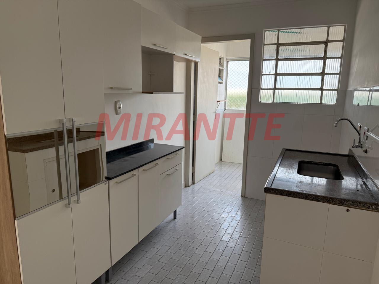 Apartamento de 64m² com 2 quartos em Santana