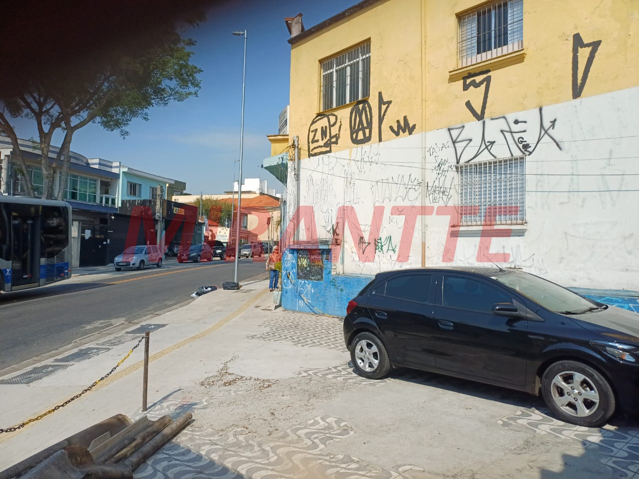 Comercial de 500m² em Imirim
