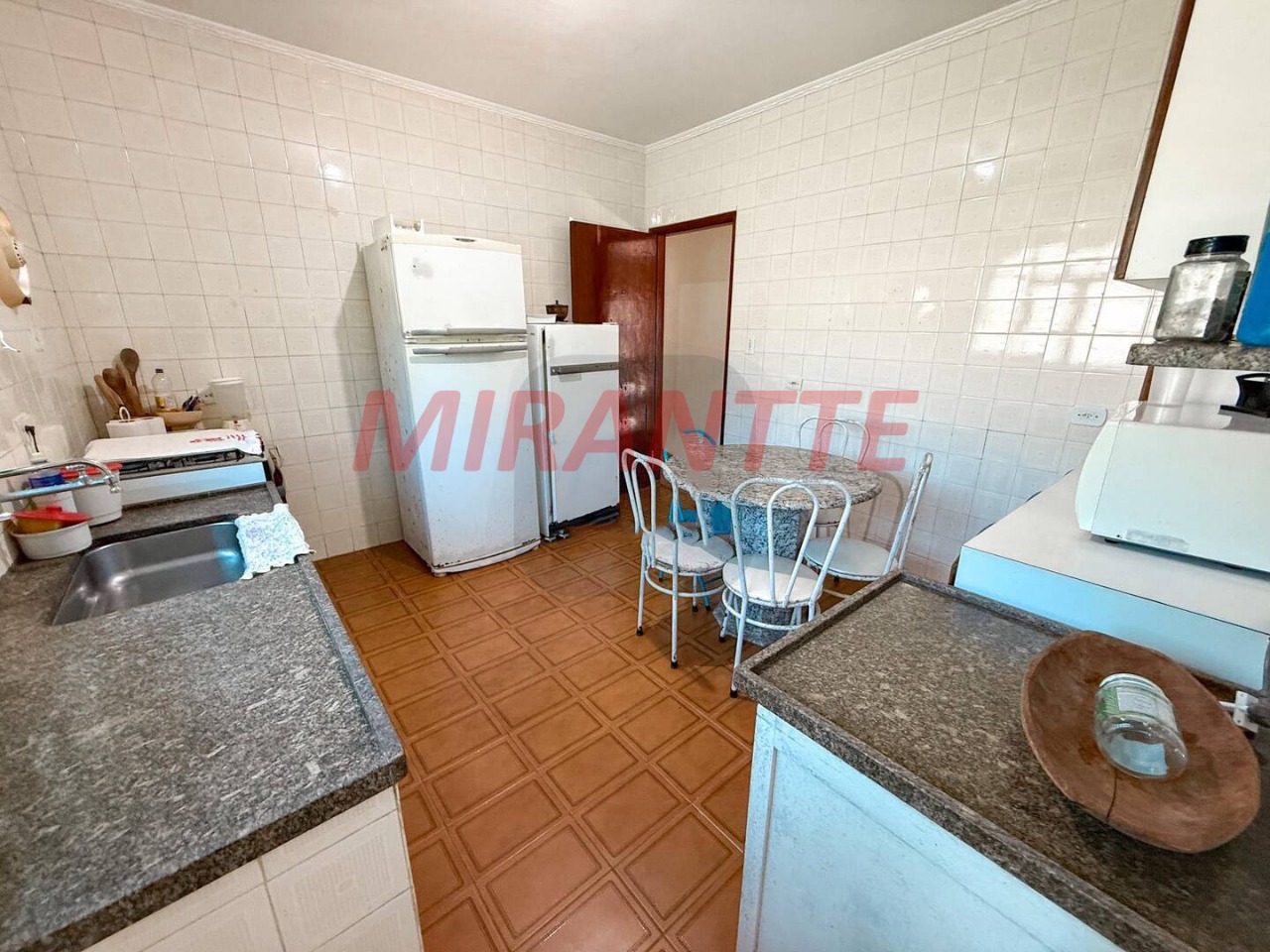 Cond. fechado de 270.07m² com 4 quartos em Massaguaçu