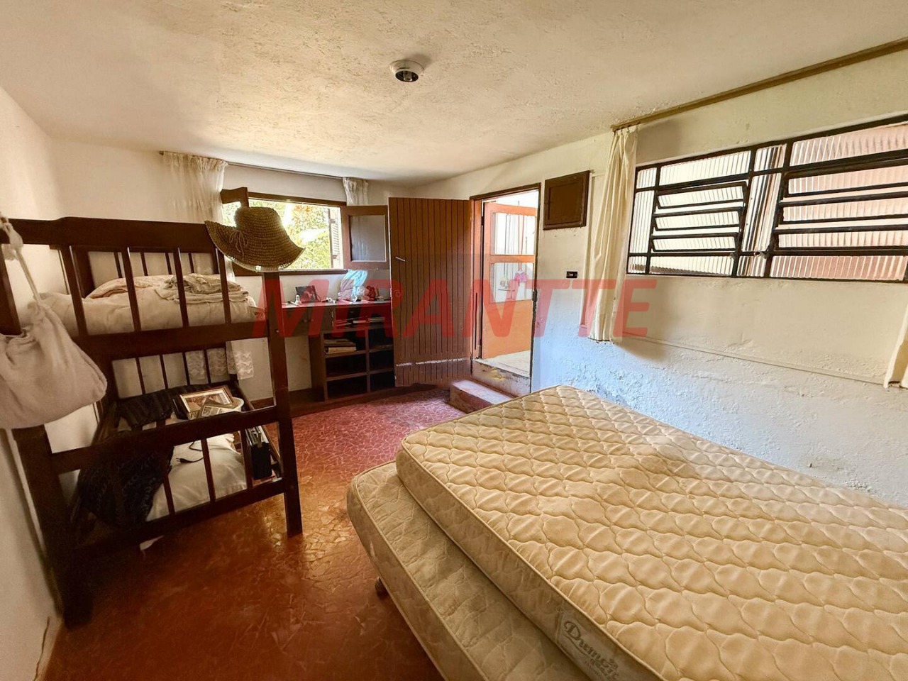 Cond. fechado de 270.07m² com 4 quartos em Massaguaçu
