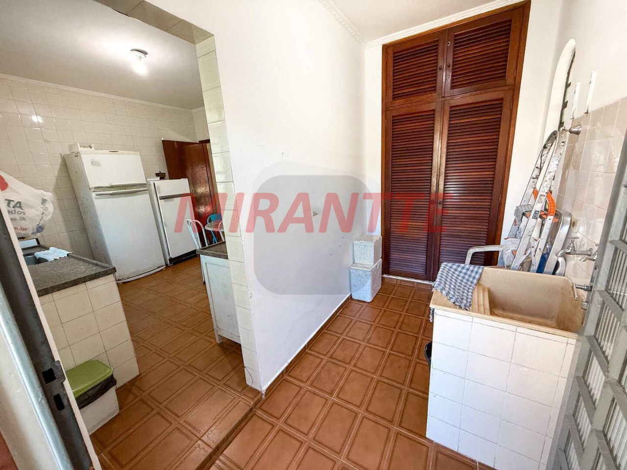 Cond. fechado de 270.07m² com 4 quartos em Massaguaçu