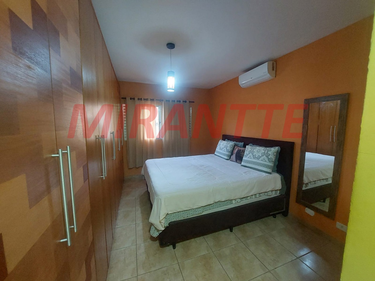 Sobrado de 203m² com 3 quartos em Vila Guilherme