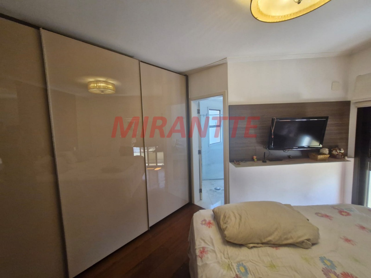 Apartamento de 122m² com 3 quartos em Vila Ester (Zona Norte)