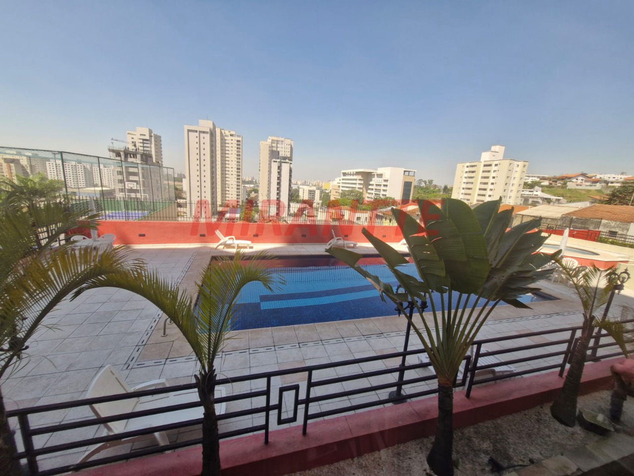 Apartamento de 122m² com 3 quartos em Vila Ester (Zona Norte)
