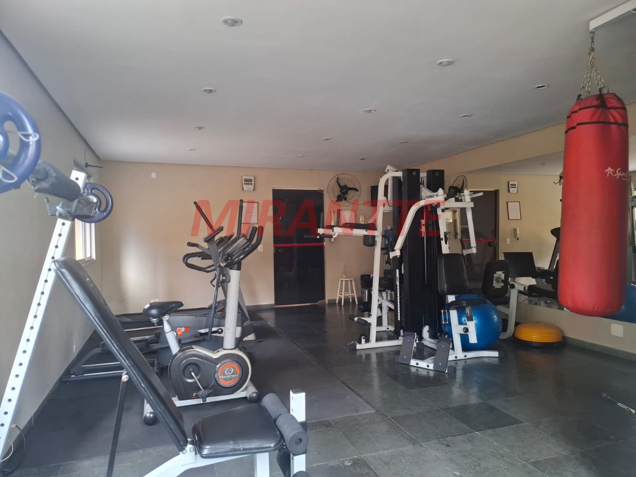 Apartamento de 64m² com 2 quartos em Santa Teresinha