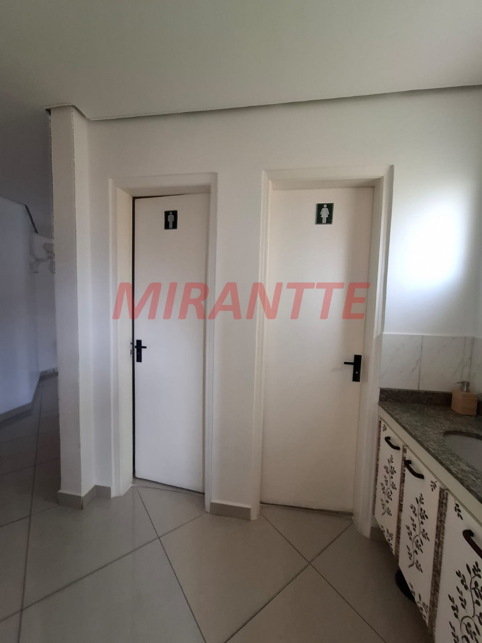 Apartamento de 64m² com 2 quartos em Santa Teresinha