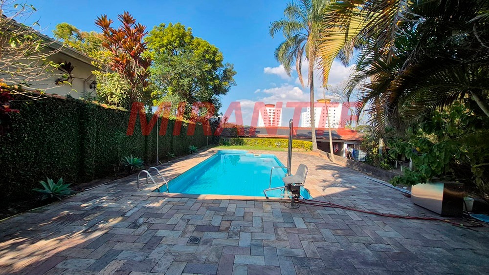 Casa terrea de 238m² em Vila Albertina