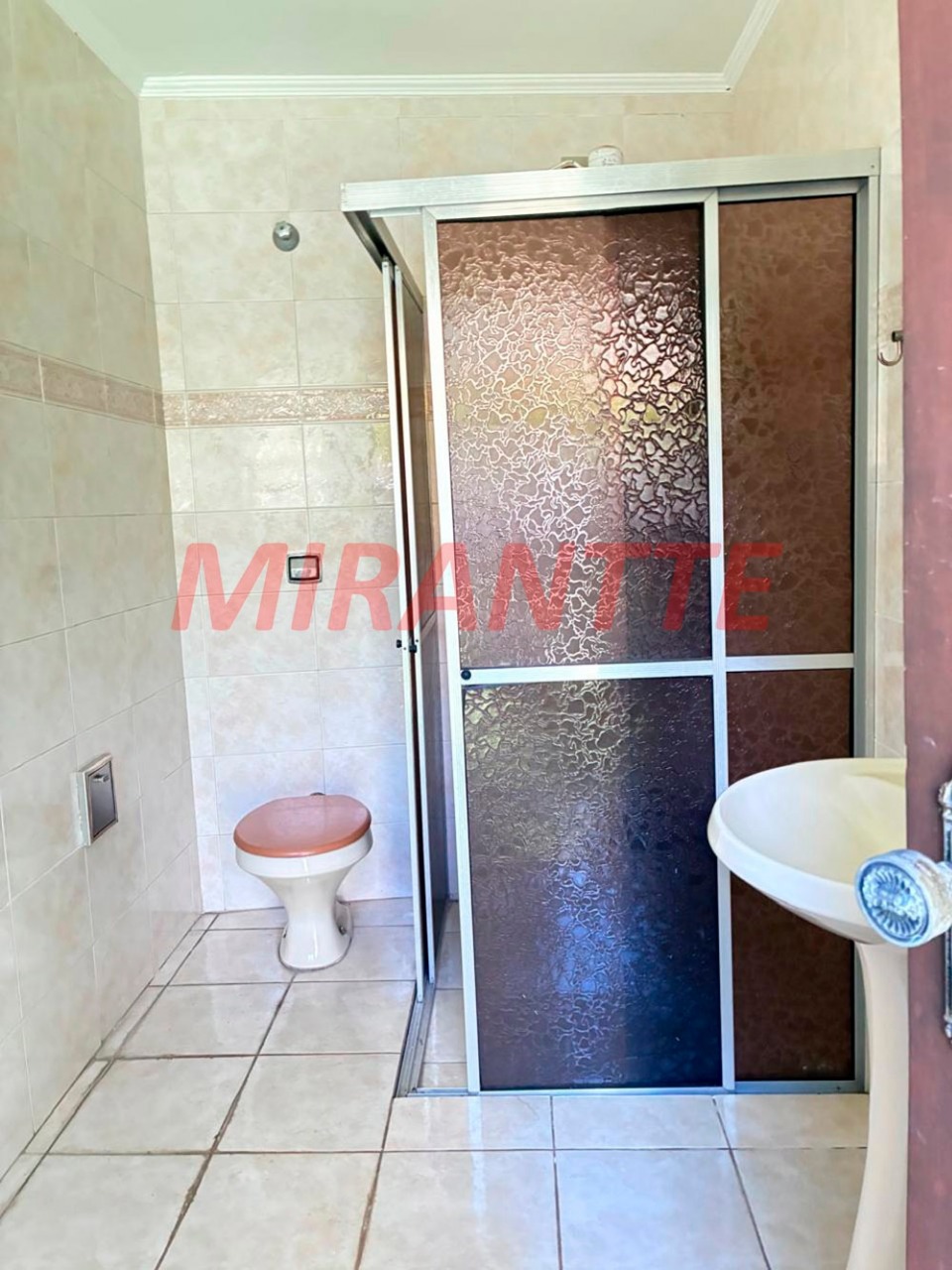 Casa terrea de 238m² em Vila Albertina