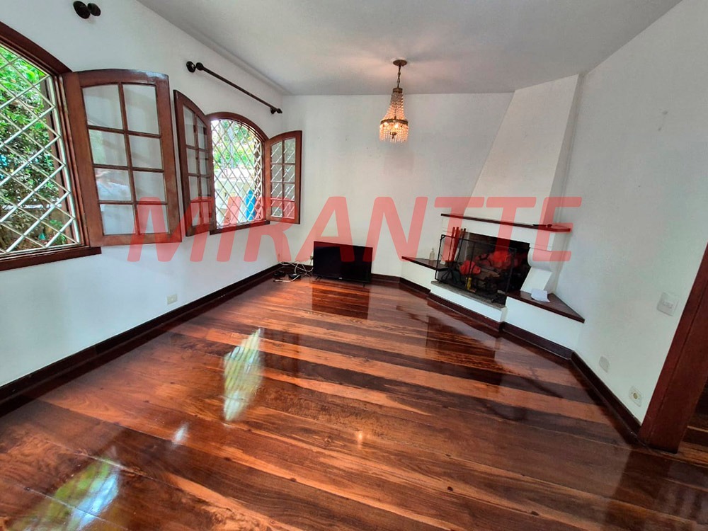 Casa terrea de 238m² em Vila Albertina