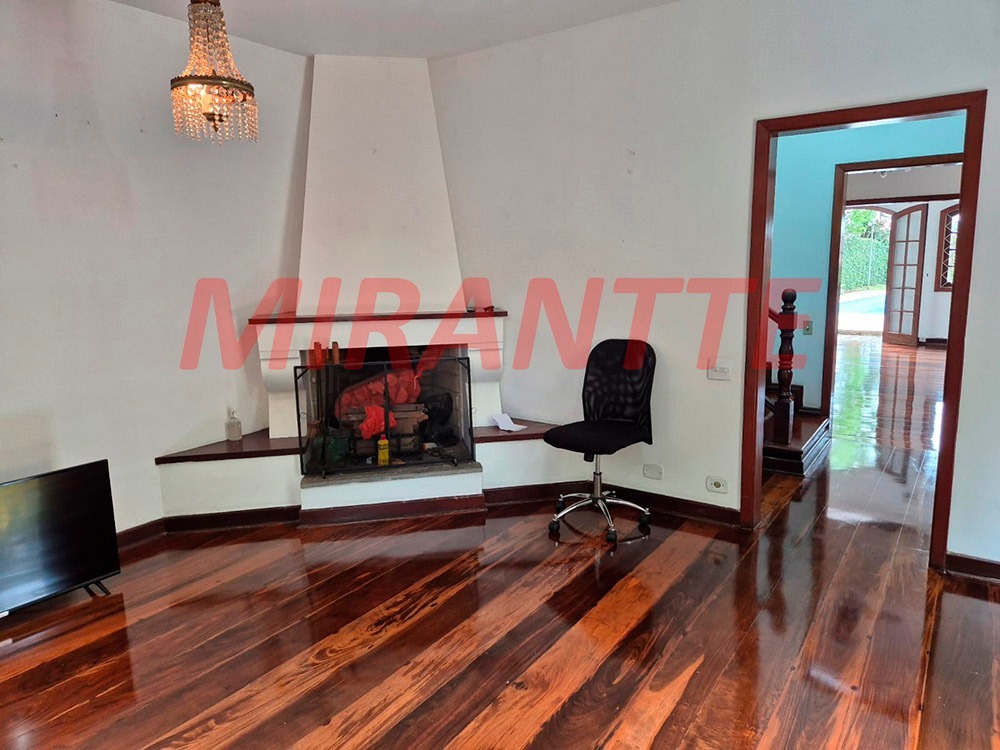Casa terrea de 238m² em Vila Albertina
